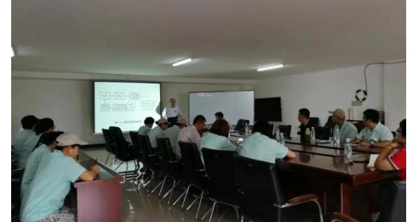 ▌長嶺紡電新聞 ▌紡電公司開展“走近紡企，服務(wù)用戶”技術(shù)培訓(xùn)活動